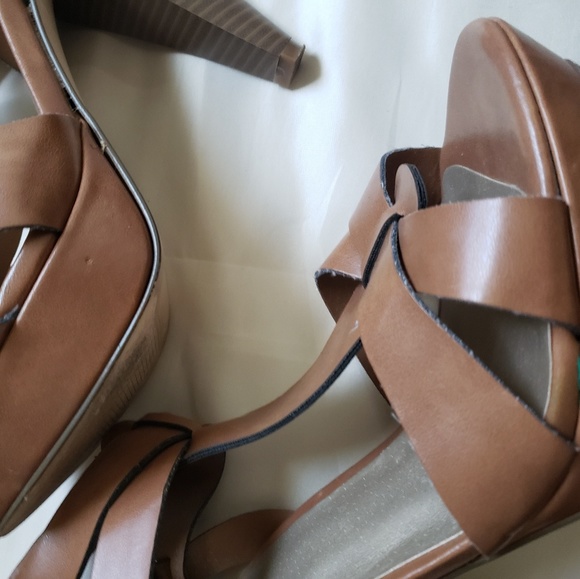 💕GUESS womens Platform - 5" - Heels - Size 9 1/2💕👠 - Picture 3 of 7